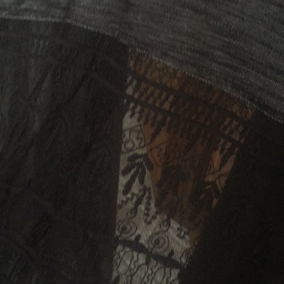 Sweater - Picture 3 of 5